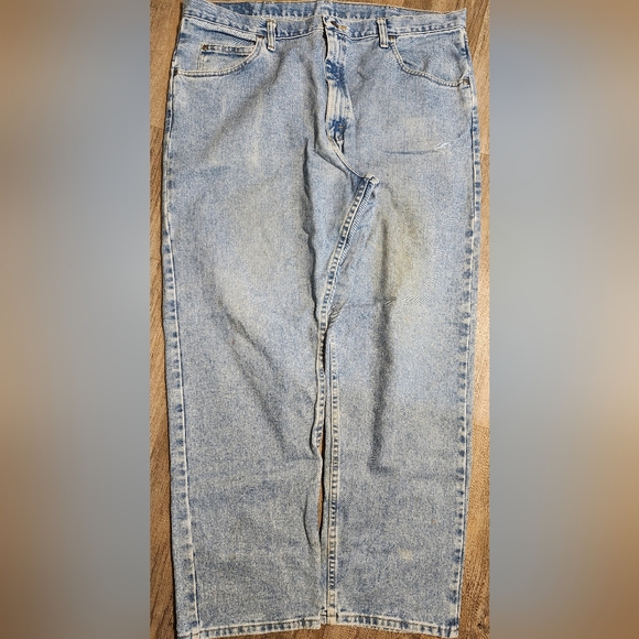 Wrangler Jeans Relaxed Fit Light Wash Denim Pants Classic Mens Size 40x30 - Picture 10 of 11